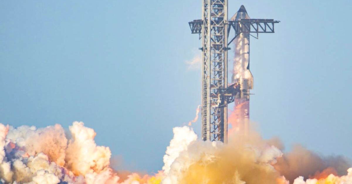 SpaceX Starship Flight 8 takes off from Orbital Launch Pad A at Boca Chica Beach on March 06, 2025, in Texas. (Representative Cover Image Source: Getty Images | Photo by Brandon Bell)