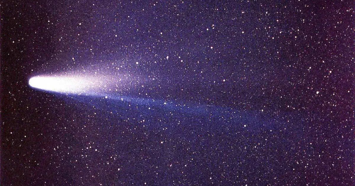 Comet Halley as it appeared in 1986 (Cover Image Source: The Library of Congress)