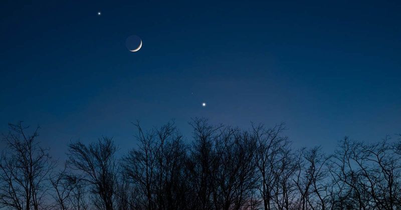 Moon meets Saturn and Neptune on November 1-2—here's when and how to watch