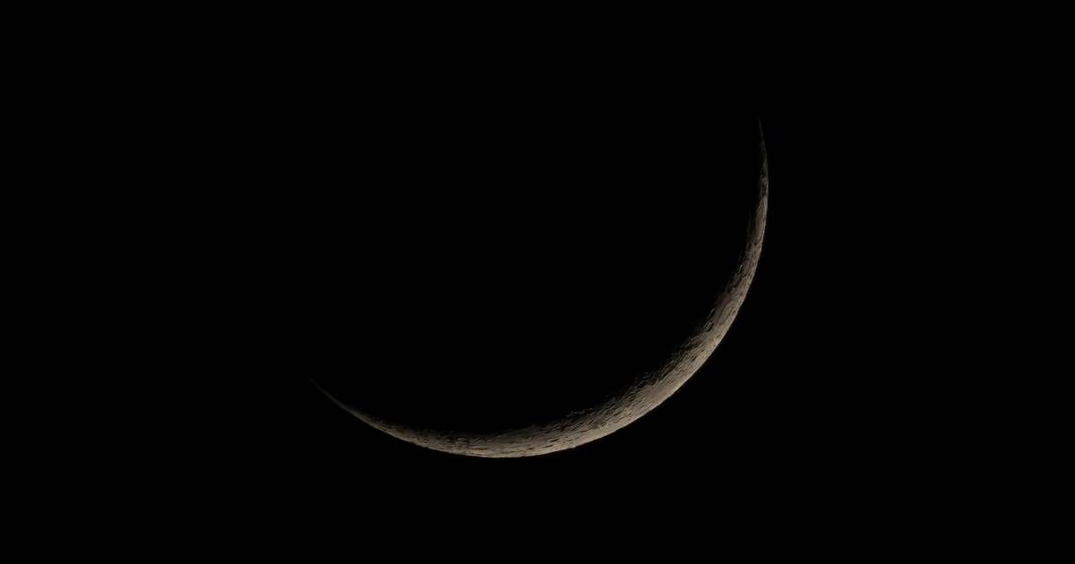 March waxing crescent moon rises over Boise in the evening of late winter season (Representative Cover Image Source: Getty | 	Darwin Fan)