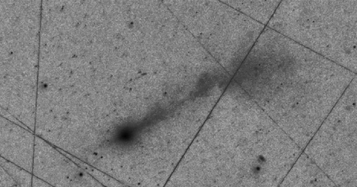 Comet 3I Atlas shows nice tail structures Despite interference from moonlight (82 % illuminated) and a small height of around 9 to 12 degrees (Cover Image Source: British Astronomical Association | Michael Buechner, Frank Niebling)