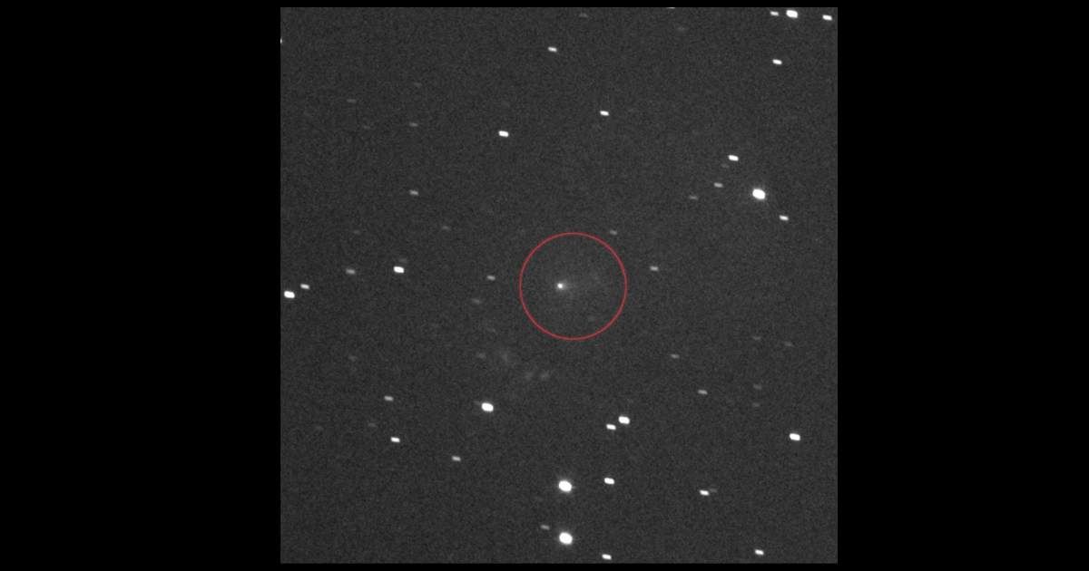 The interstellar comet 3I/ATLAS, circled in the center, as seen by the L’LORRI panchromatic, or black-and-white, imager on NASA’s Lucy spacecraft. (Image Credit:NASA/Goddard/SwRI/JHU-APL)