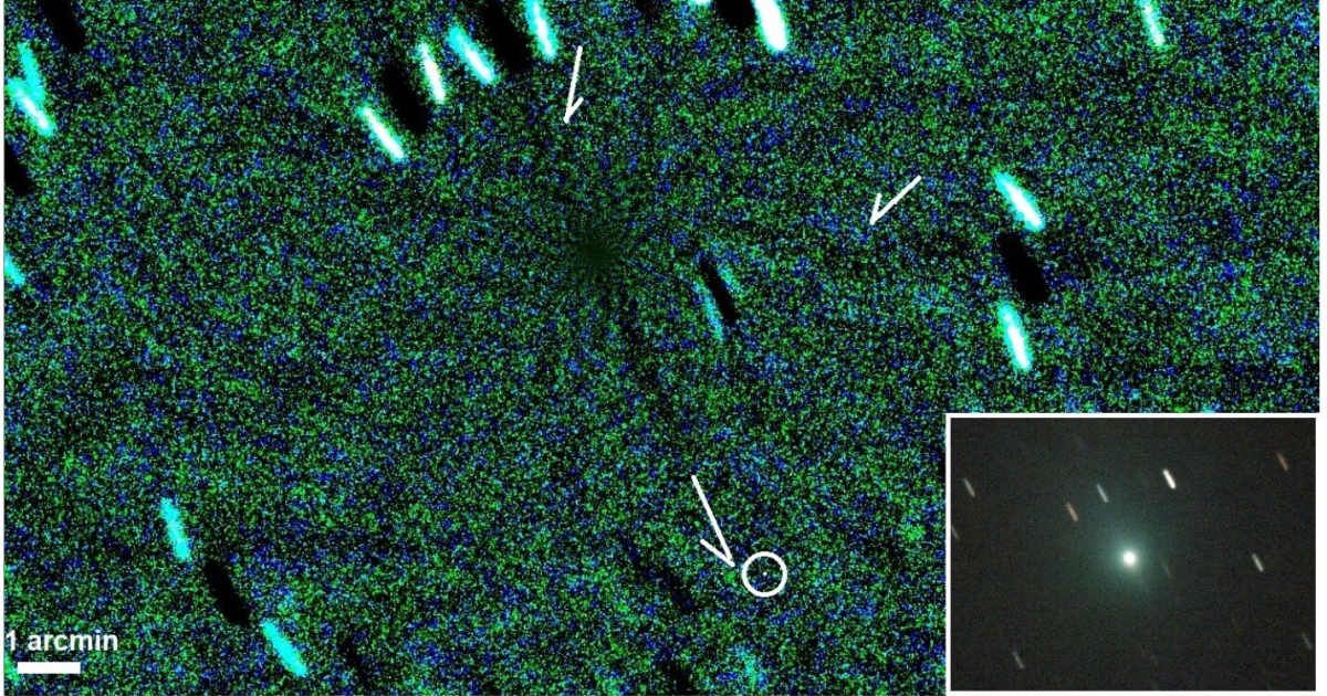 November 19, 2025, image of 3I/ATLAS obtained by Pau Montplet from Breda (Girona) using a C6 telescope. Original image in inset. Negative image shows anti-tail and several jets. (Image Credit: arXiv (2025). DOI: 10.48550/arxiv.2511.19112)