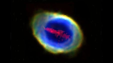 Mysterious iron 'bar' spotted inside the iconic Ring Nebula