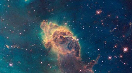 Lab-made cosmic dust could show how life began on Earth