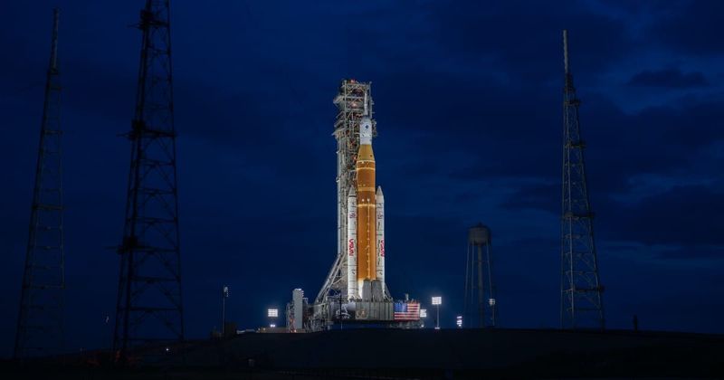 Artemis II crew will use this roller-coaster-inspired system to escape to safety during emergency