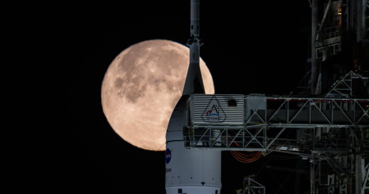 Full Moon rises in the backdrop of Artemis II SLS rocket at Pad 39b at Kennedy Space Center on February 1, 2026. (Representative Image Source: NASA | Sam Lott)