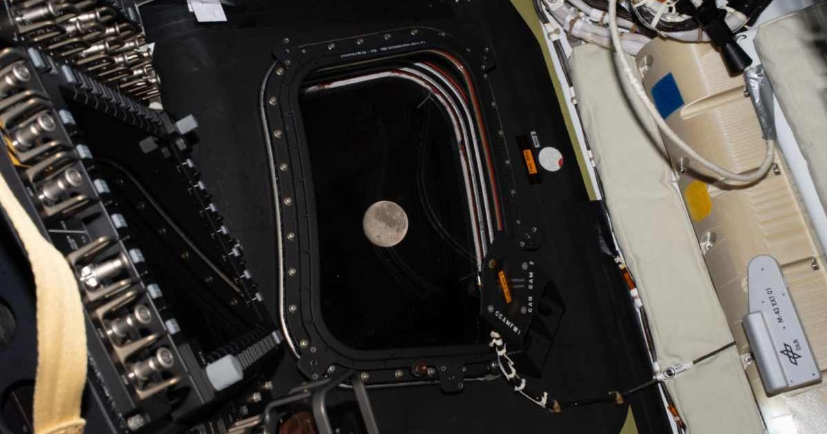  Before going to sleep on flight day 5, the Artemis II crew snapped one more photo of the Moon, as it drew close in the window of the Orion spacecraft. (Cover Image Source: NASA)