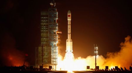 China launches Pakistan satellite into orbit, expands international ties amid Moon race with U.S.