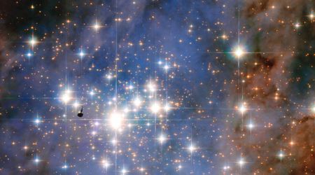 Massive star clusters destroy their birth clouds faster, James Webb and Hubble find