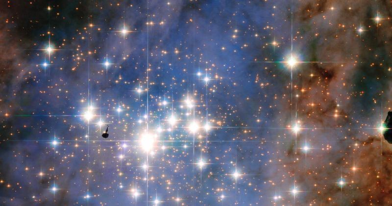 Massive star clusters destroy their birth clouds faster, James Webb and Hubble find