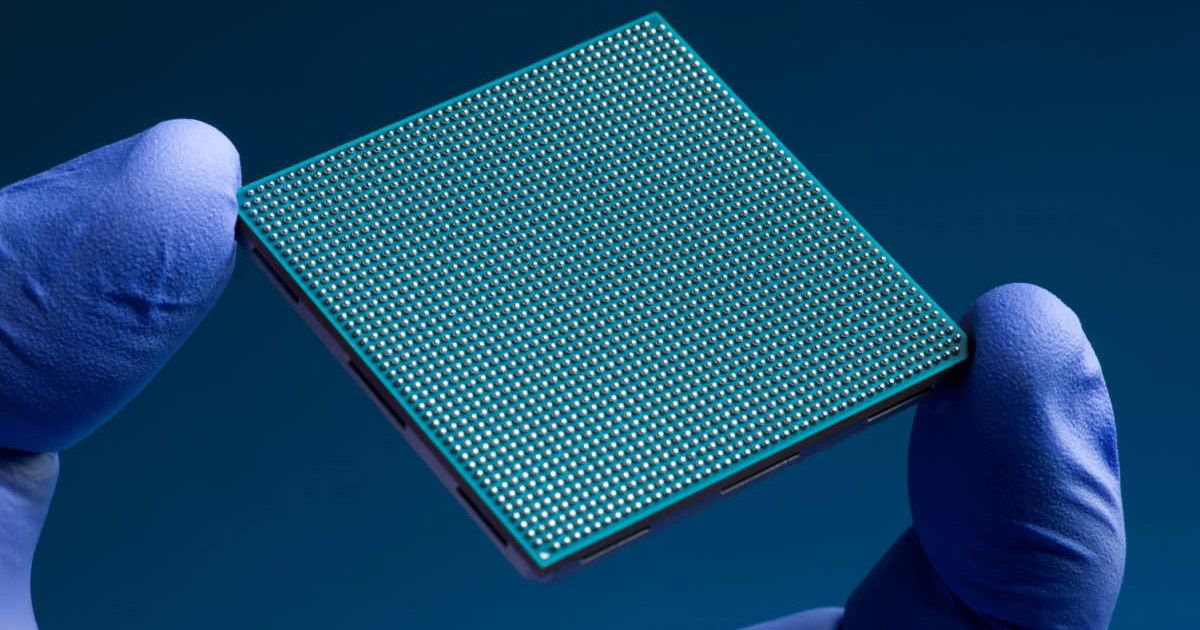 Small enough to fit in the palm of a hand, NASA’s High Performance Spaceflight Computing processor packs the power of a full system-on-a-chip. (Cover Image Source: NASA/JPL-Caltech)