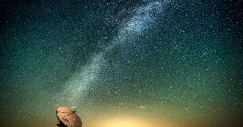The butterfly effect in galaxy formation: How minute changes in star positions affect development
