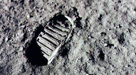 Micrometeoroids and solar wind are constantly changing the Moon. New study finds how.