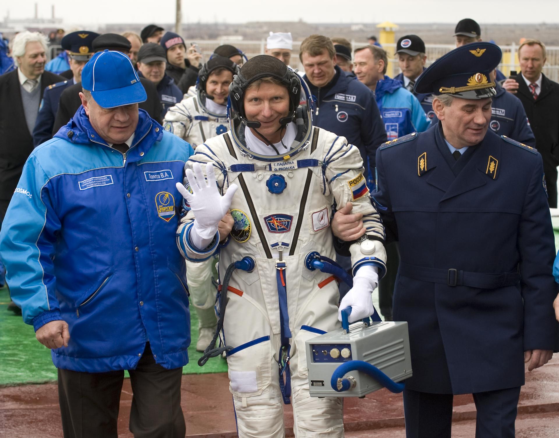 Expedition 19 Commander Gennady I. Padalka waves hello to members of the media upon arrival back to Earth. (Image Source: NASA)