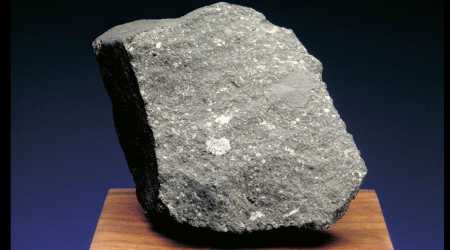 Meteorite that broke over Mexico reveals how ancient stars sowed the seeds of our solar system