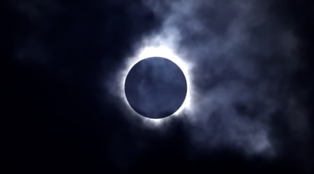 Total solar eclipse 2026: Tips, recommended glasses and equipment to see August 12 event safely