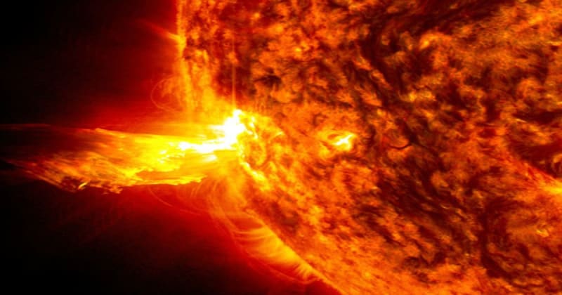 NASA’s AI can spot storm-making regions on the Sun 12 hours before they appear