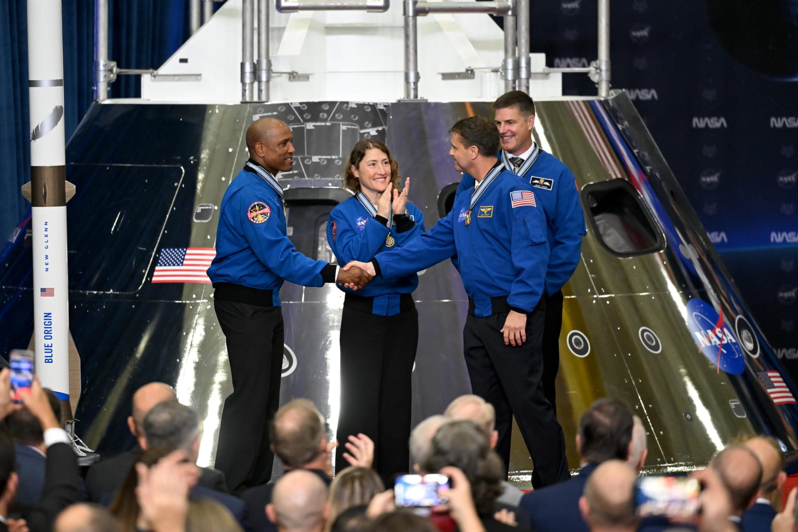 Image of NASA's Artemis II as they receives the Congressional Space Medal of Honor. (Image Source: NASA)