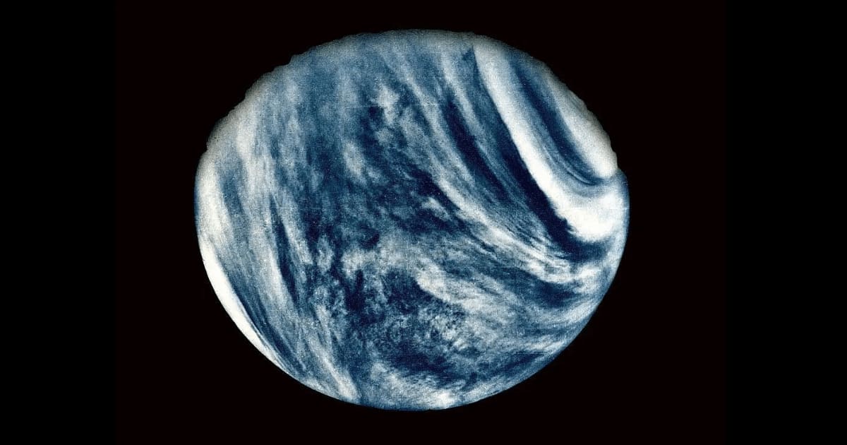 NASA’s Mariner 10 mission's first close-up photo of Venus. It was taken with an UV filter in its imaging system. (Cover Image Source: NASA; Resized by Starlust Staff)