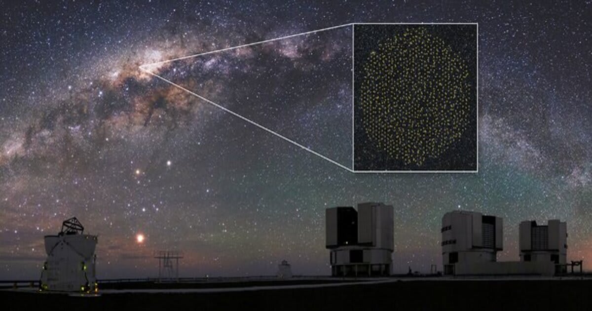 MOONS’ first-light observations of Baade’s Window toward the centre of the Milky Way. (Image Source: ESO/MOONS team/VVV survey/F. Char)