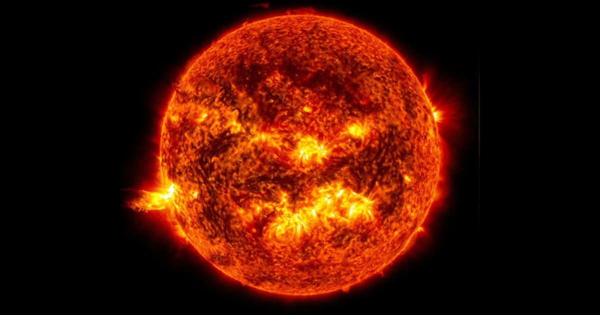 Image of the Sun captured by NASA's Solar Dynamics Observatory on June 20, 2013. — (Cover Image Source: NASA/SDO)