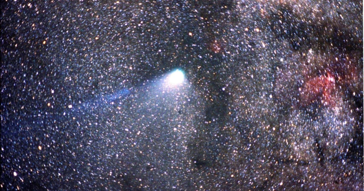 Halley's comet photographed during its perihelion in 1986. — (Cover Image Source: NASA)