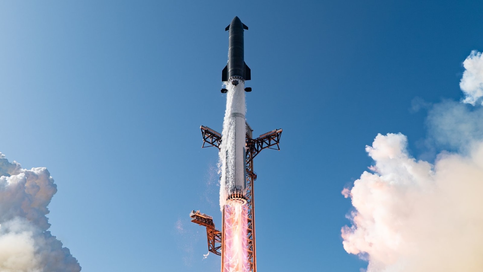 Starship lifts off from Starbase, Texas on 13th integrated test flight on July 24, 2026.