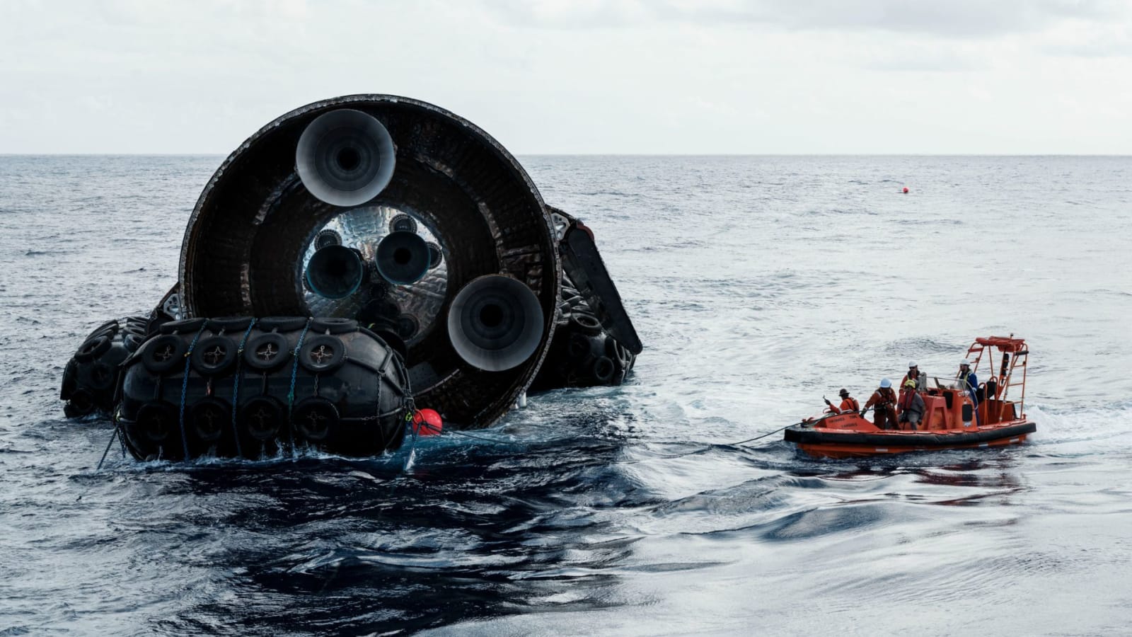 Recovery team securing Starship's upper stage after splashdown in the Indian Ocean, July 22, 2026.