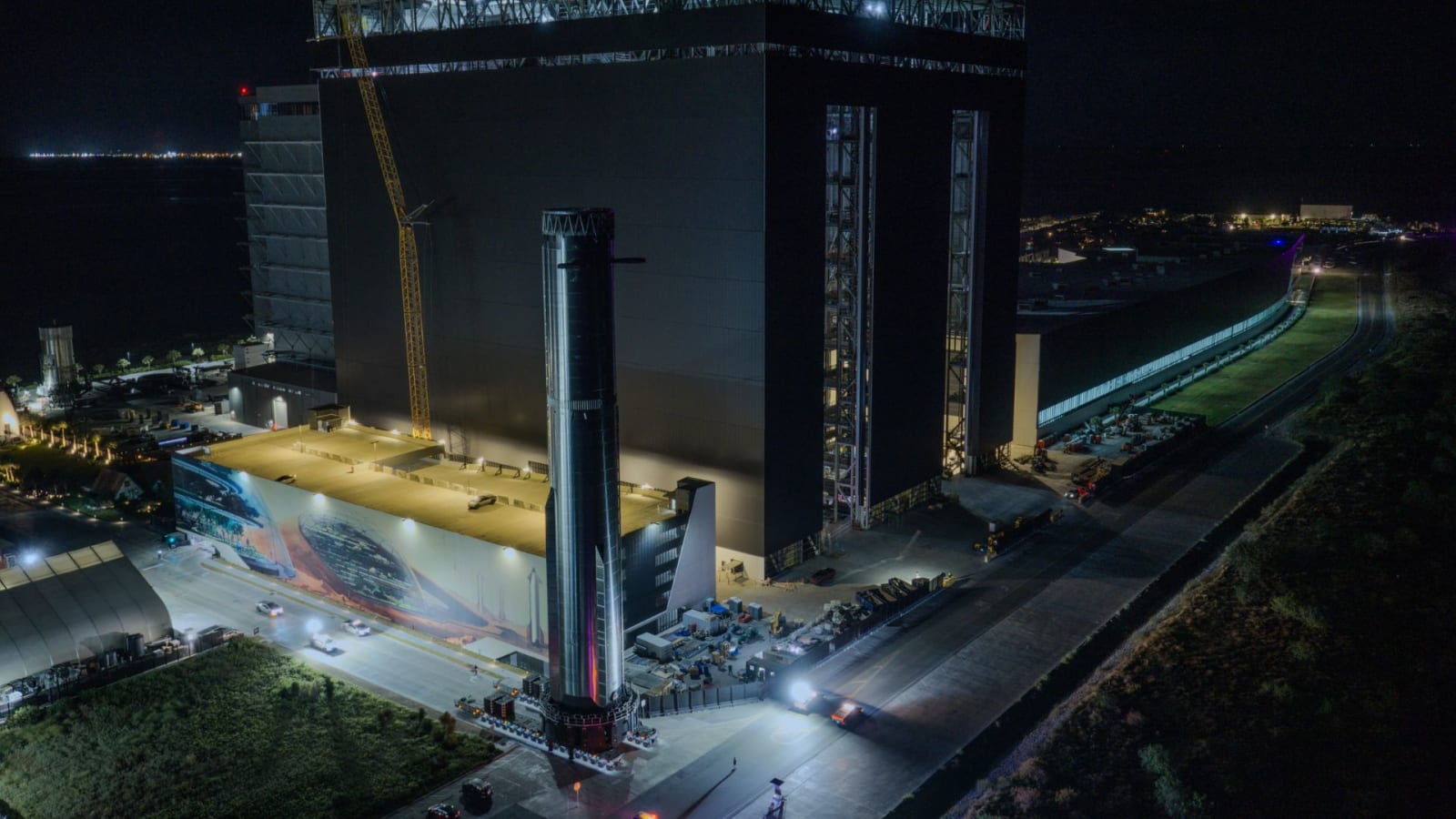 The Super Heavy Booster being moved to the launch pad for stacking ahead of Starship's 14th test flight.