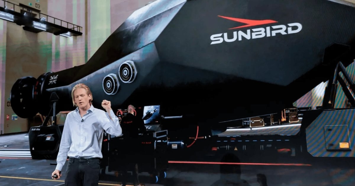 Richard Dinan, the CEO of Pulsar Fusion, displays the Sunbird spacecraft at the company's facility in Bletchley, England (Cover Image Source: Pulsar Fusion; Resized by Starlust staff)
