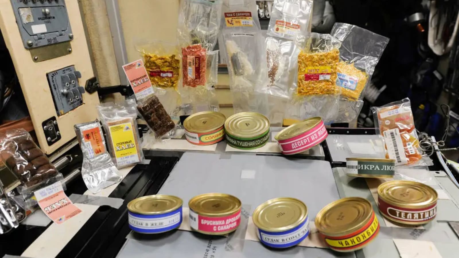 NASA sends thermostabilized food to the ISS in pouches and cans that they do not require much preparation and are enough to fulfil nutritional needs.